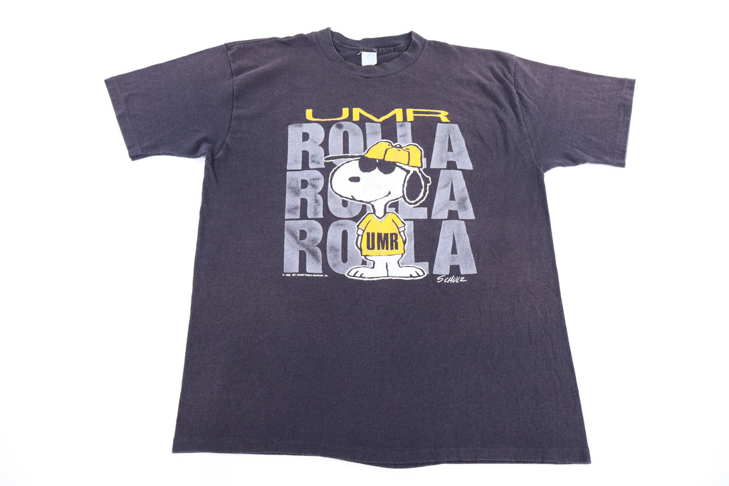 70's Joe Cool Snoopy UMR T-shirt product image 1