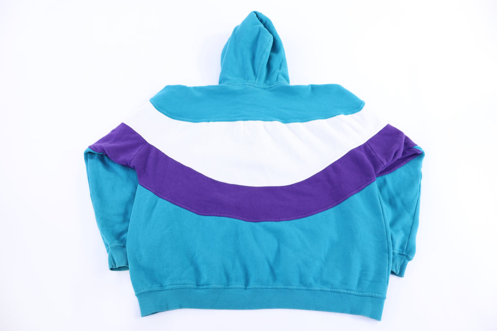 90's Charlotte Hornets Basketball Pullover Hoodie product image 2