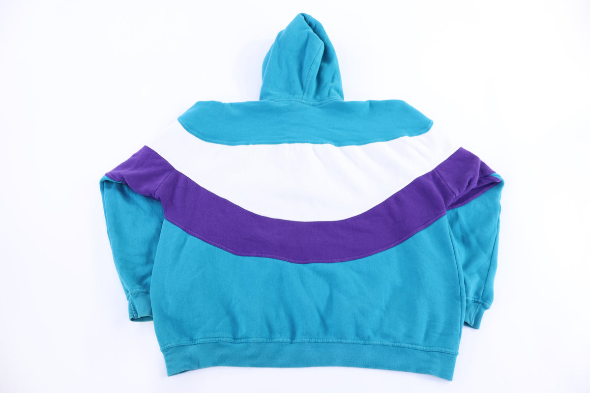 90's Charlotte Hornets Basketball Pullover Hoodie product image 2