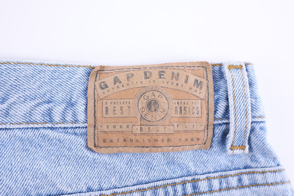 90's GAP Denim Light Wash Shorts product image 3