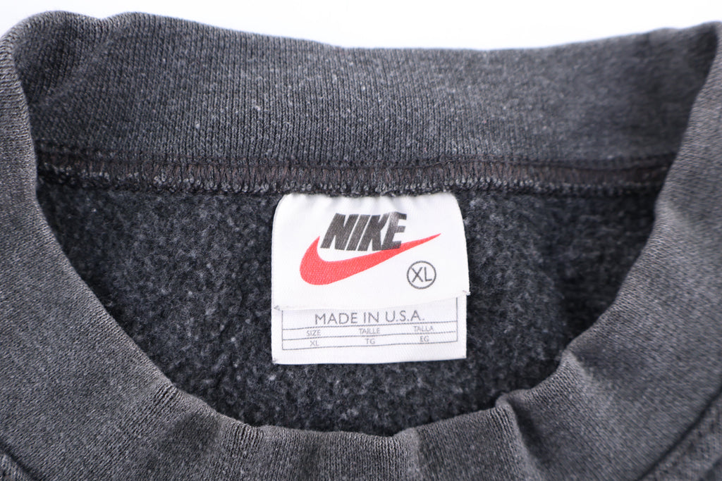 90's Nike Embroidered Logo Sweatshirt product image 3