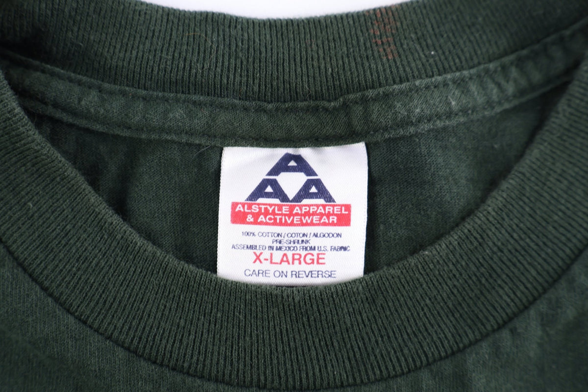 90's Wolf Nature Graphic T-shirt product image 3